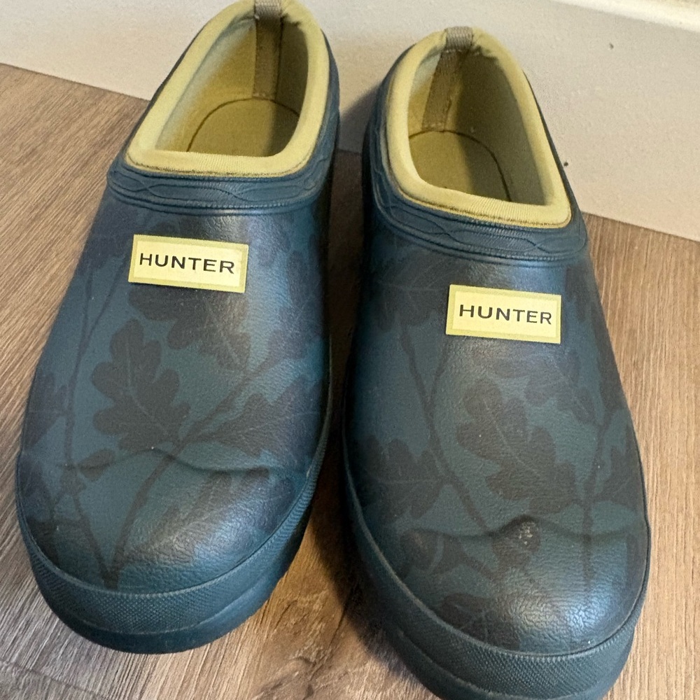 Hunter women’s rain shoes